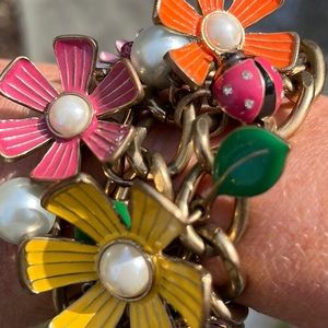 Betsy Johnson flower garden charm bracelet 7 1/2in long